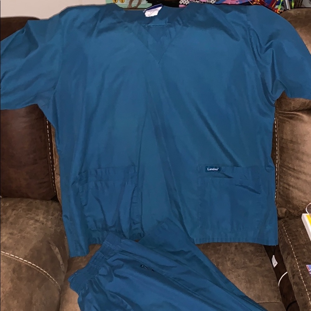 Used Landau scrubs